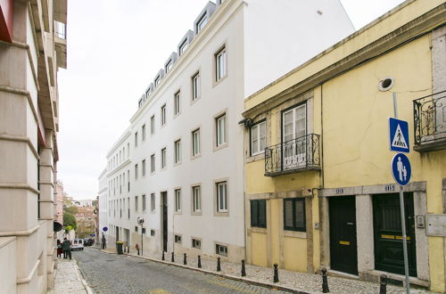 Foto 46 - JOIVY Stunning 2BR Apt w/garden, by the Avenida subway & Botanical Garden of Lisbon