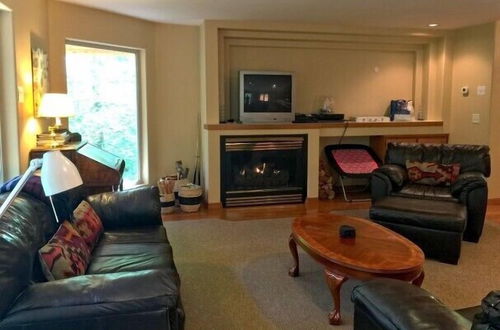 Photo 17 - Mt Baker Lodging Cabin 29 - Sleeps 11