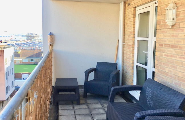 City Pad with balcony and secure parking - Foto 10