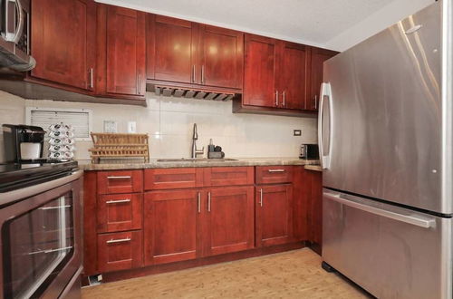 Photo 10 - Large 2br/2ba Steps to Waikiki Beach by Domio