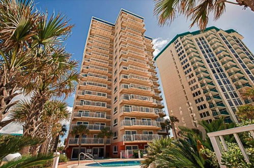 Photo 1 - Destin Towers by Holiday Isle