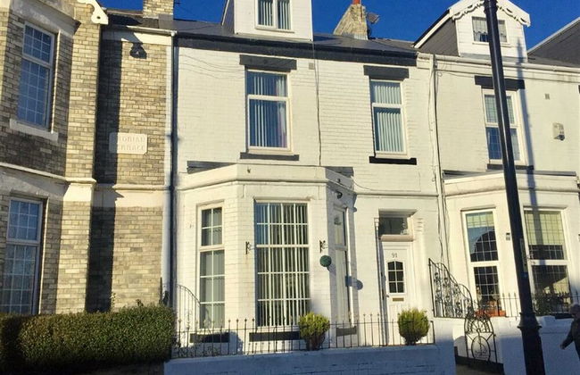 Seaways Holiday Home - Foto 12