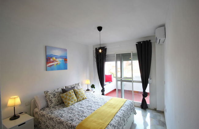 Rootop Villa - Chalet en Cabo Pino con vistas al mar, jardines y piscina - Photo 2