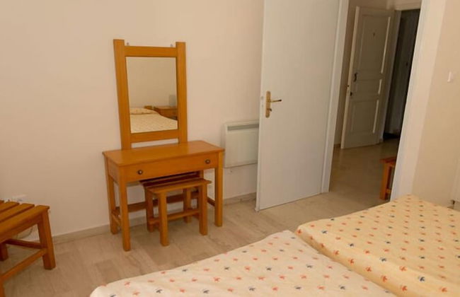 Hotel Elena - Photo 5