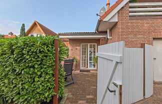 Photo 2 - Enticing Holiday Home in Oldenburg with Garden near Sea