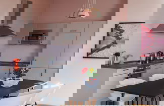 Photo 30 - The Circus Apartments