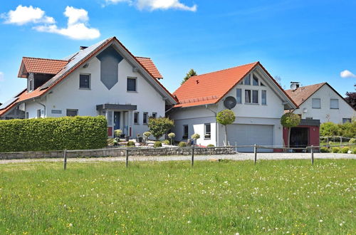 Foto 1 - Modern Apartment in Vohl Near the Forest