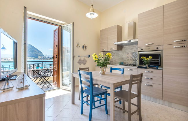 Casetta vista mare in piazza a Mondello - Photo 8