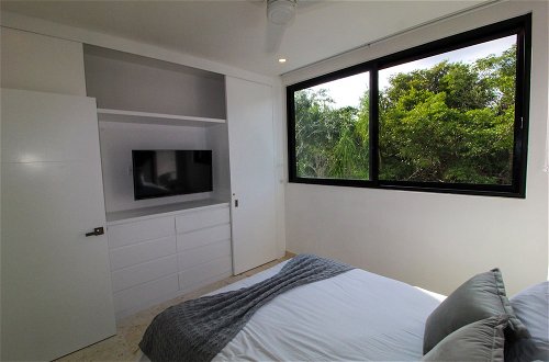 Foto 14 - Bahia Principe Vacation Rentals - Four-Bedroom House