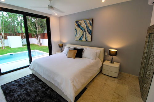 Foto 7 - Bahia Principe Vacation Rentals - Four-Bedroom House