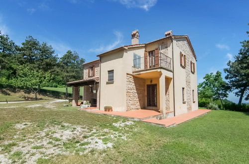 Photo 1 - Villa in Tavoleto With Pool