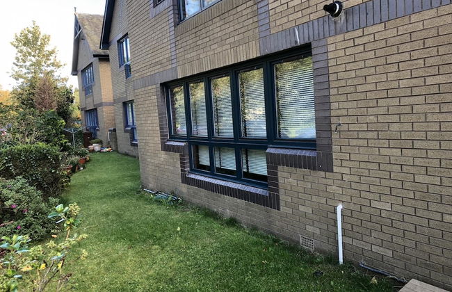 Super 2 Bedroom Flat near Dalkeith Town Center - Photo 12
