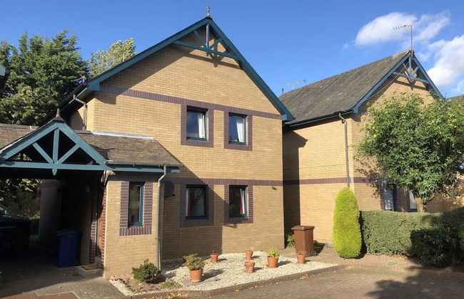 Super 2 Bedroom Flat near Dalkeith Town Center - Photo 14
