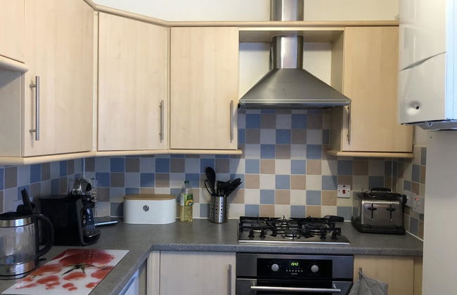 Super 2 Bedroom Flat near Dalkeith Town Center - Photo 8