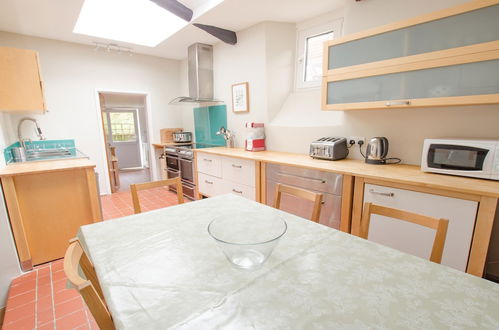 Photo 6 - Berry Cottage Croyde 4 Bedrooms Sleeps 7-9 Dog Friendly