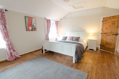 Foto 5 - Berry Cottage Croyde 4 Bedrooms Sleeps 7-9 Dog Friendly