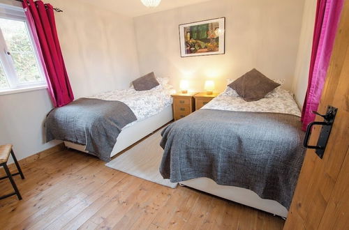 Photo 8 - Berry Cottage Croyde 4 Bedrooms Sleeps 7-9 Dog Friendly