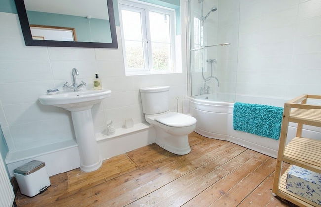 Berry Cottage Croyde 4 Bedrooms Sleeps 7-9 Dog Friendly - Foto 25