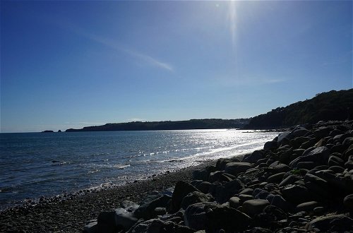 Photo 1 - The Cottage - Sea Views Direct Access to Beach Pet Friendly