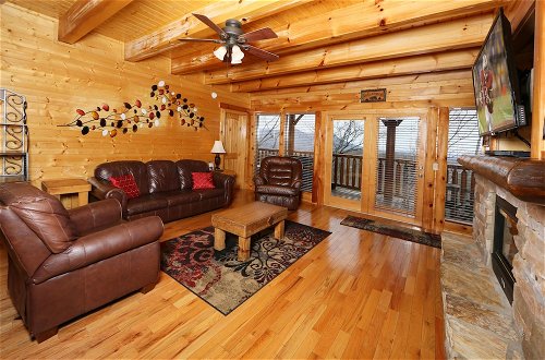 Foto 25 - Rising Eagle Lodge - Eight Bedroom Cabin