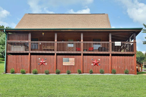 Photo 23 - Bear Heaven - Two Bedroom Cabin