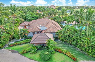 Photo 1 - Beautiful Villa with Pool Gym and Maid