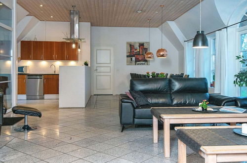 Photo 21 - 18 Person Holiday Home in Ulfborg