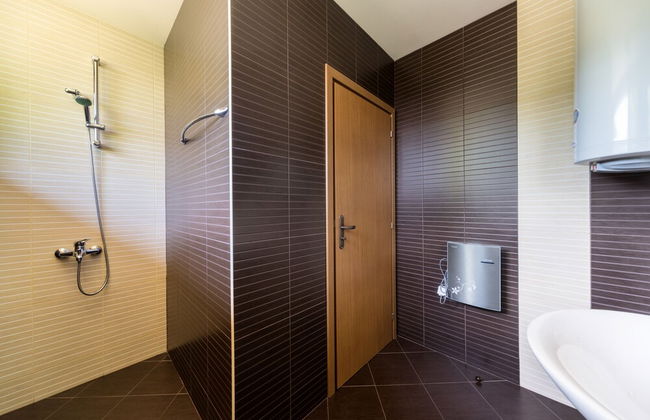 Vitora Guest House - Photo 10