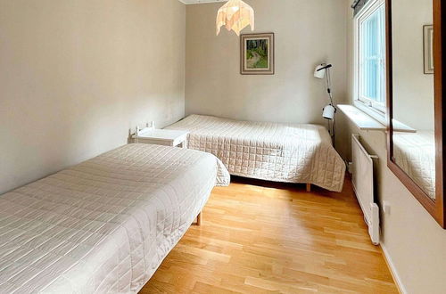 Photo 9 - 4 Person Holiday Home in Ystad