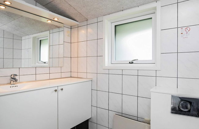 Spacious Holiday Home in Humble near Beach - Photo 17