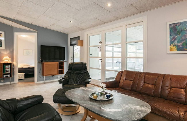 Spacious Holiday Home in Humble near Beach - Photo 20