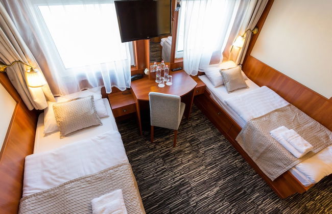 Grand Jules Boat Hotel Budapest - Foto 7