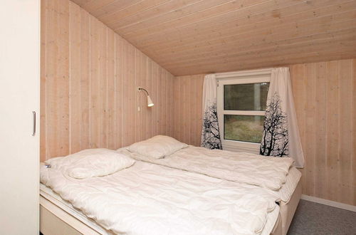 Photo 2 - 8 Person Holiday Home in Blavand