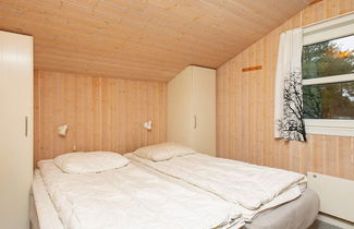 Photo 3 - 8 Person Holiday Home in Blavand