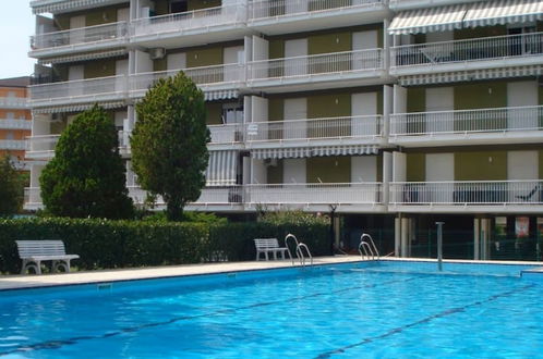 Photo 11 - Welcoming Flat With Charming Pool View Terrace