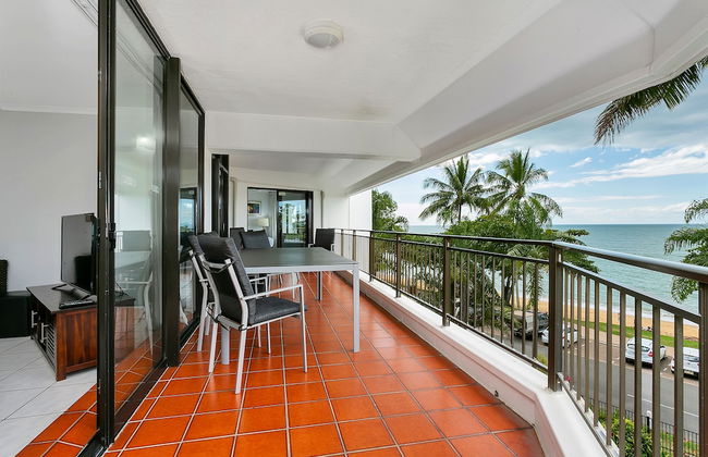 Roydon Beachfront Apartments - Foto 31