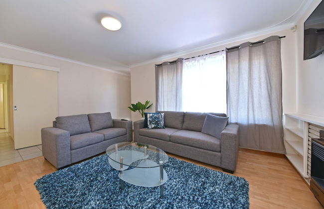 Comfy Home near Airport & City 2280 - Foto 1
