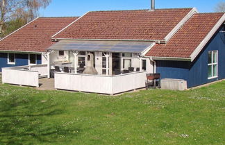 Photo 1 - 12 Person Holiday Home in Nordborg