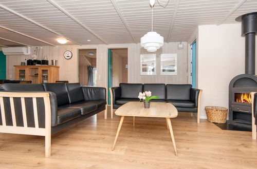 Photo 4 - 12 Person Holiday Home in Nordborg