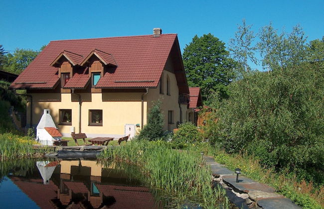 Large Luxury House with Sauna & Hot Tub in Giant Mountains near ski Area - Foto 1