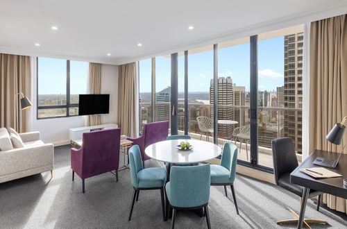 Foto 1 - Meriton Suites Pitt Street, Sydney