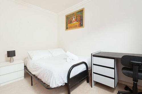 Photo 2 - Comfy Coogee 1 Bedroom Hideaway