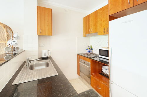 Foto 4 - Comfy Coogee 1 Bedroom Hideaway