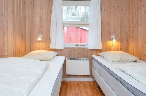 Photo 5 - 10 Person Holiday Home in Glesborg