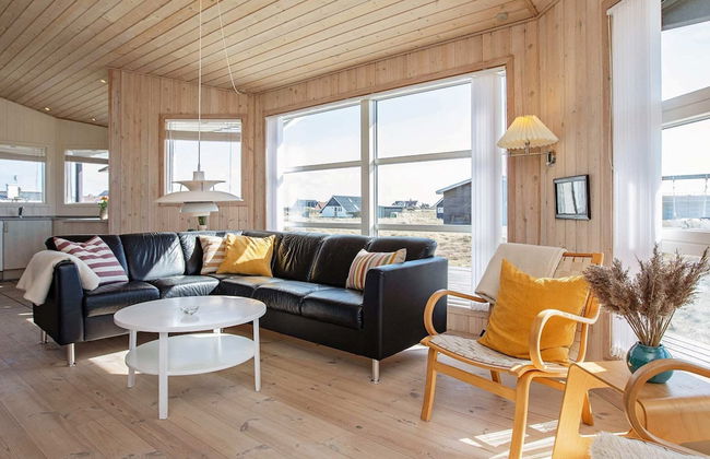 8 Person Holiday Home in Harboore - Foto 7