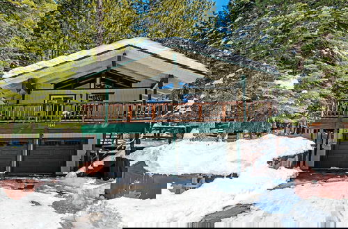Foto 38 - Cherry Hills Cabin - Sleeps 6, No Pets, Family Fun!