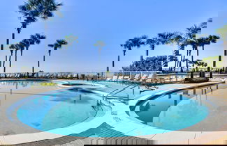 Foto 1 - Grand Panama Beach Resort by Book That Condo