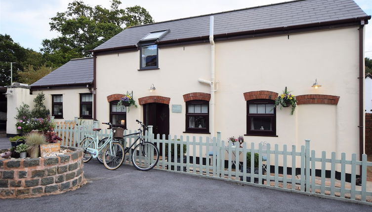 Photo 1 - Byre Cottage