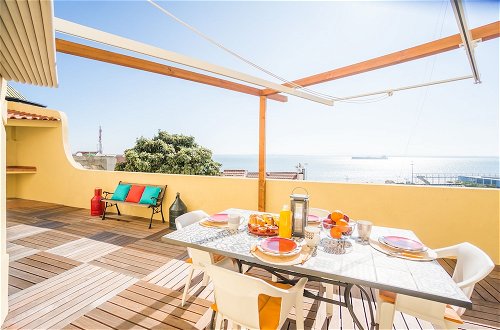 Foto 36 - Panoramic Tagus River Terrace Apartment in Alfama