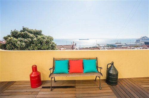 Foto 32 - Panoramic Tagus River Terrace Apartment in Alfama